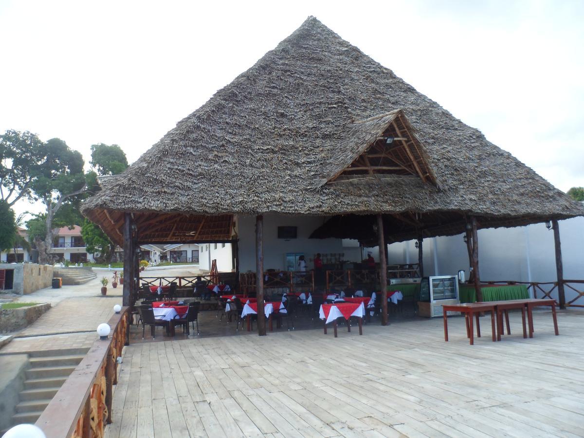 Amaan Ocean Hotel Kihinani Bububu Εξωτερικό φωτογραφία