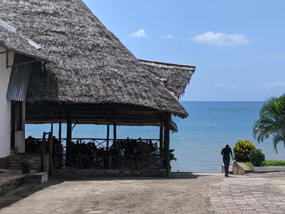 Amaan Ocean Hotel Kihinani Bububu Εξωτερικό φωτογραφία