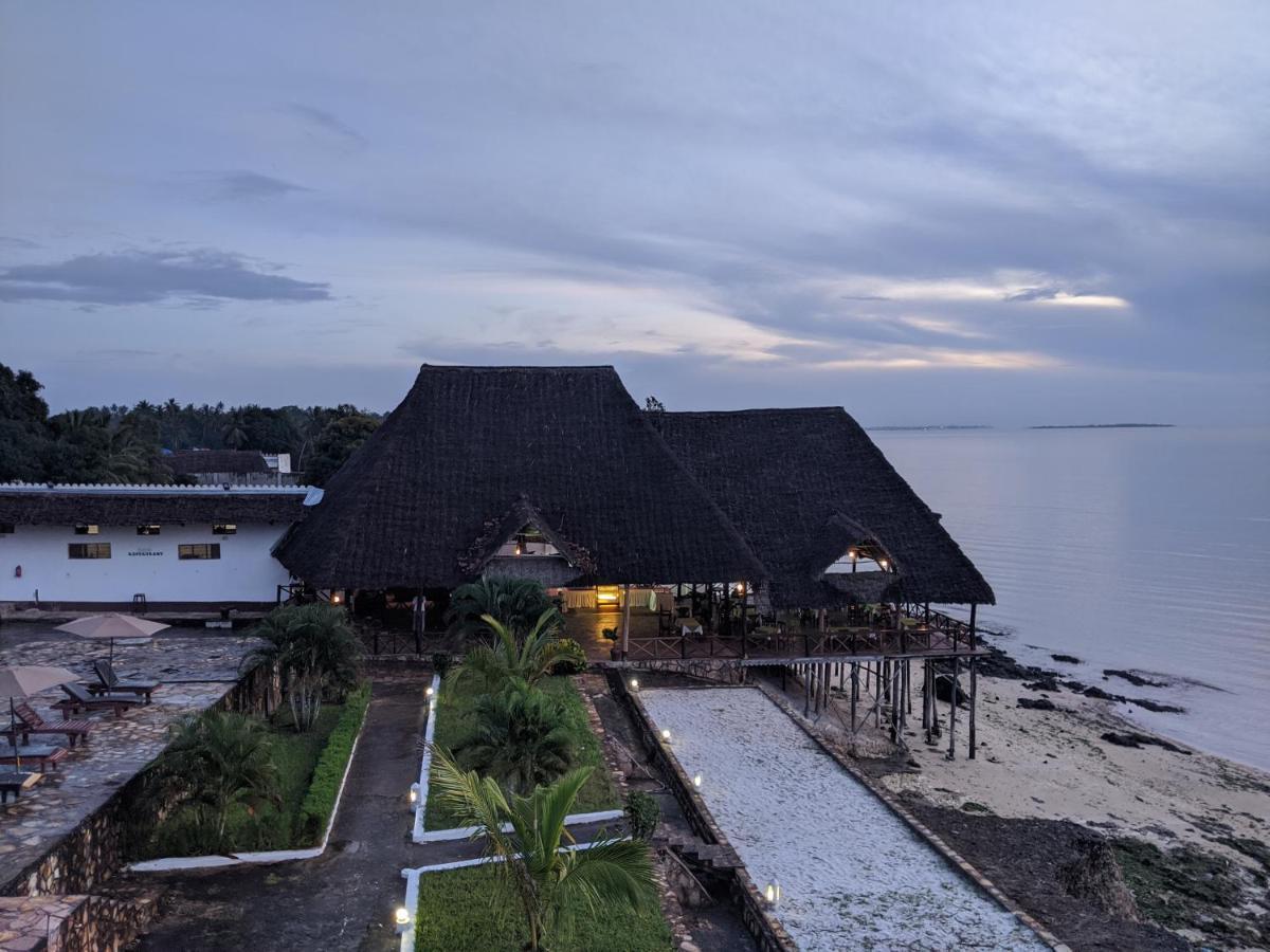 Amaan Ocean Hotel Kihinani Bububu Εξωτερικό φωτογραφία